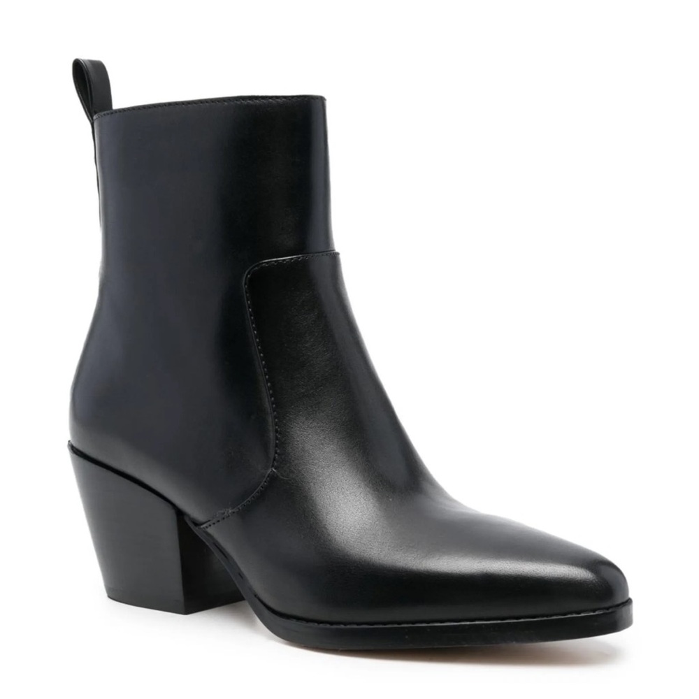 Michael Kors Harlow Black Leather Boots - Black in Size 7